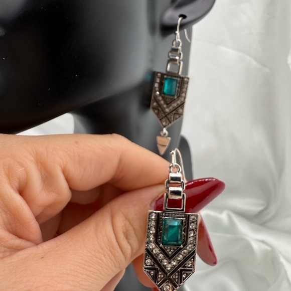 Retro vintage Silver and Green Geometric Earrings - Picture 5 of 9